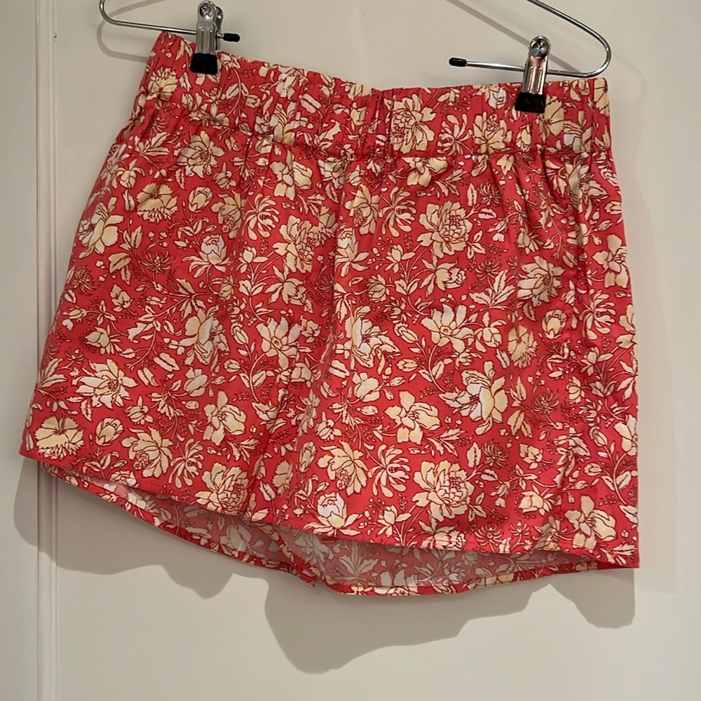 J.Crew elastic-waist shorts | size small floral